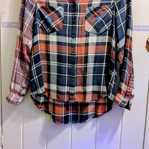 Upcycle Lucky Brand Medium Dip Bleach Flannel Shirt w/ Butterfly Bling 17" P2P - Picture 11 of 11